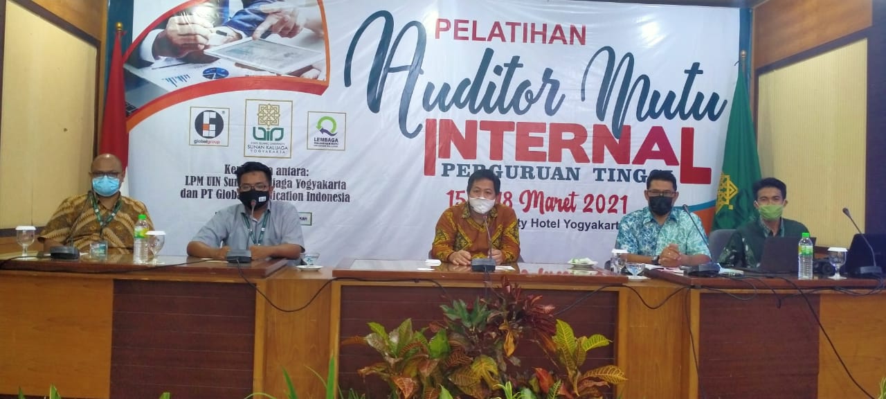 DOSEN  FAKULTAS SYARIAH DAN ILMU HUKUM  IKUTI PELATIHAN AUDITOR MUTU INTERNAL PERGURUAN TINGGI DI YOGYAKARTA