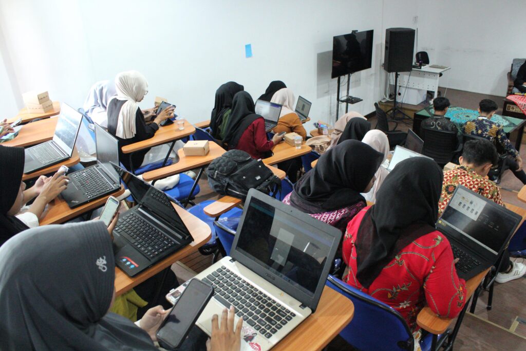 Gambar saat ini tidak memiliki teks alternatif. Nama filenya adalah: WhatsApp-Image-2025-05-22-at-09.50.12-scaled.jpeg