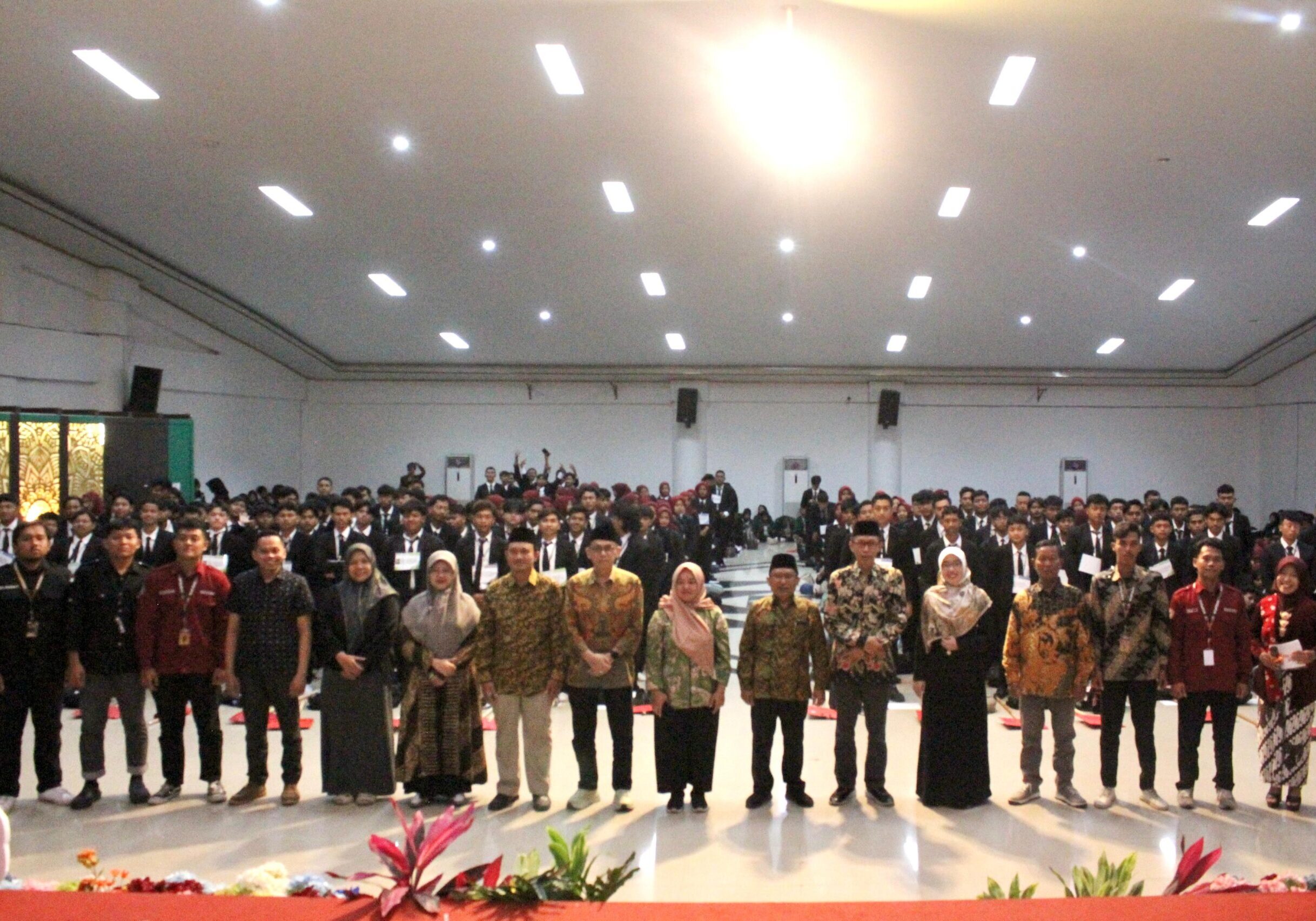 PBAK FASIH 2025 UIN Sayyid Ali Rahmatullah Tulungagung Terselenggara dengan Sukses dan Meriah